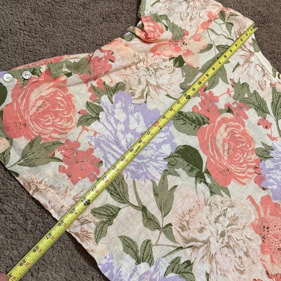 Joie Linen Blouse Style Short Sleeve T-Pastel Floral-Side Button Detail-XL-EUC - Picture 12 of 15